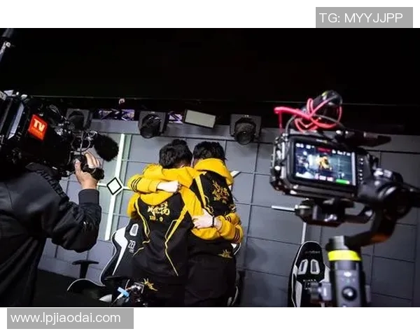 电竞传奇杨伟专访回顾和平精英的成长与挑战之路 电竞传奇杨伟专访回顾和平精英的成长与挑战之路